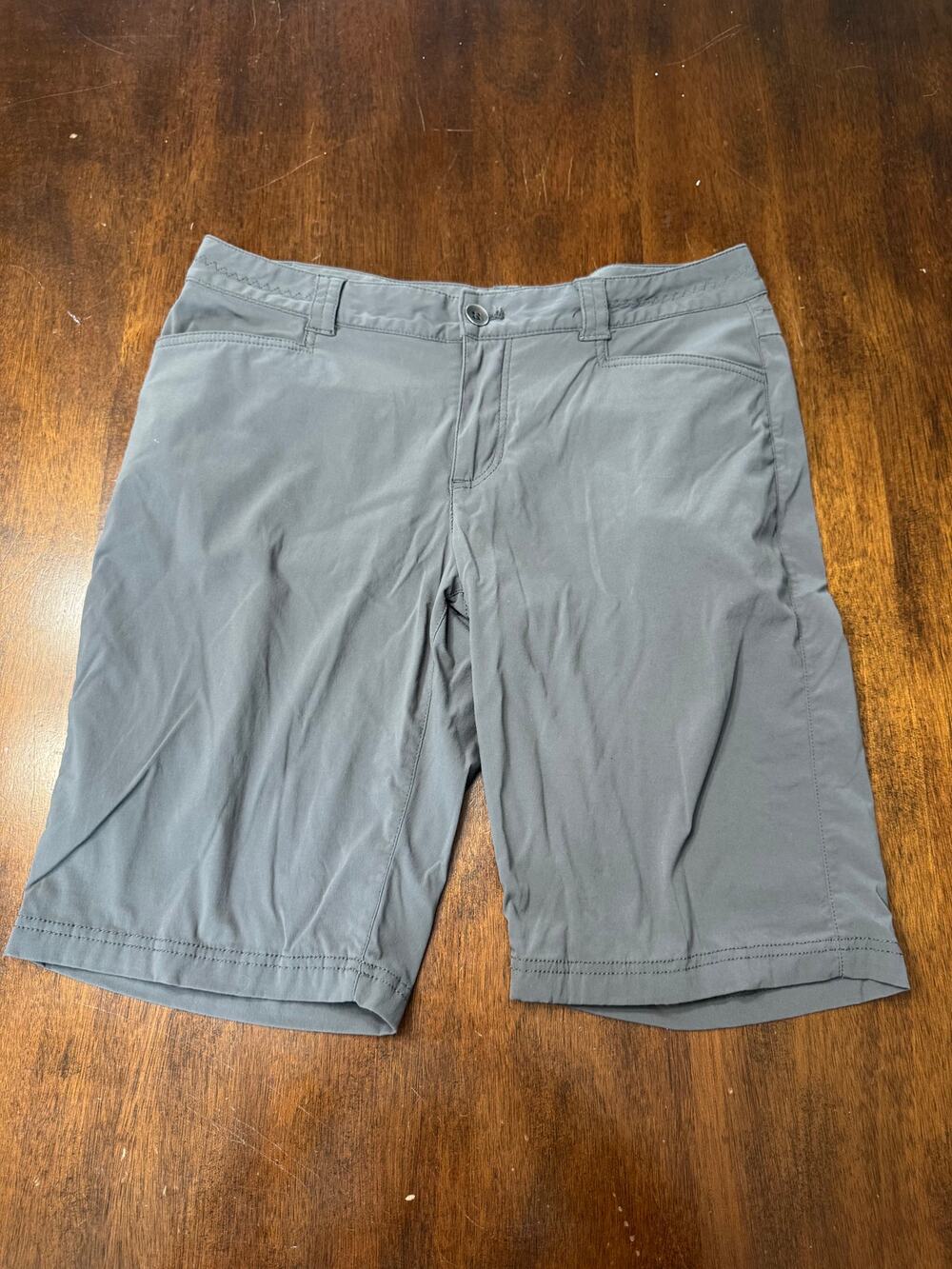 Eddie Bauer Women's Gray Flat-Front Performance Shorts